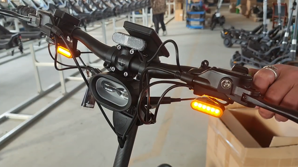 Nami Front Turn Signal