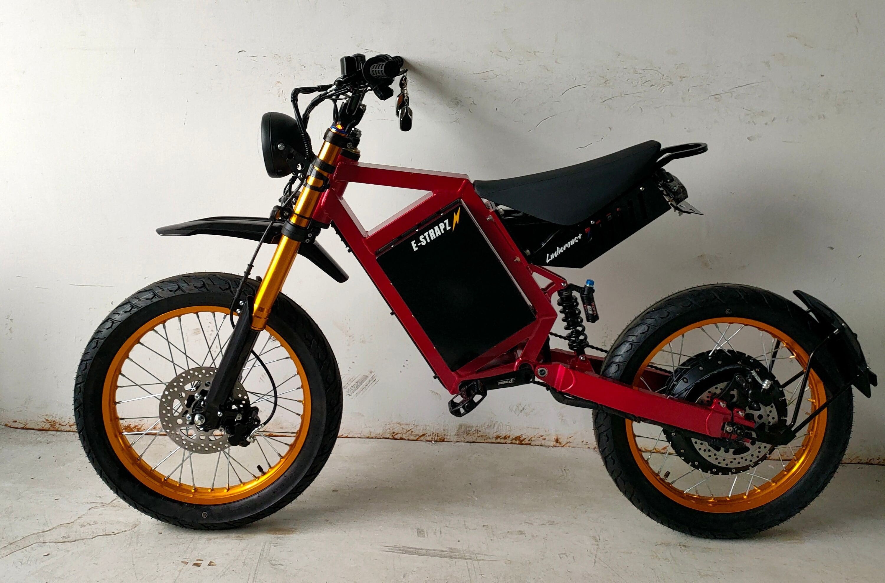E-STRAPZ Cyclone Mk2 / 15,000w Ludicrous+ STR Edition – WYRDRYDS
