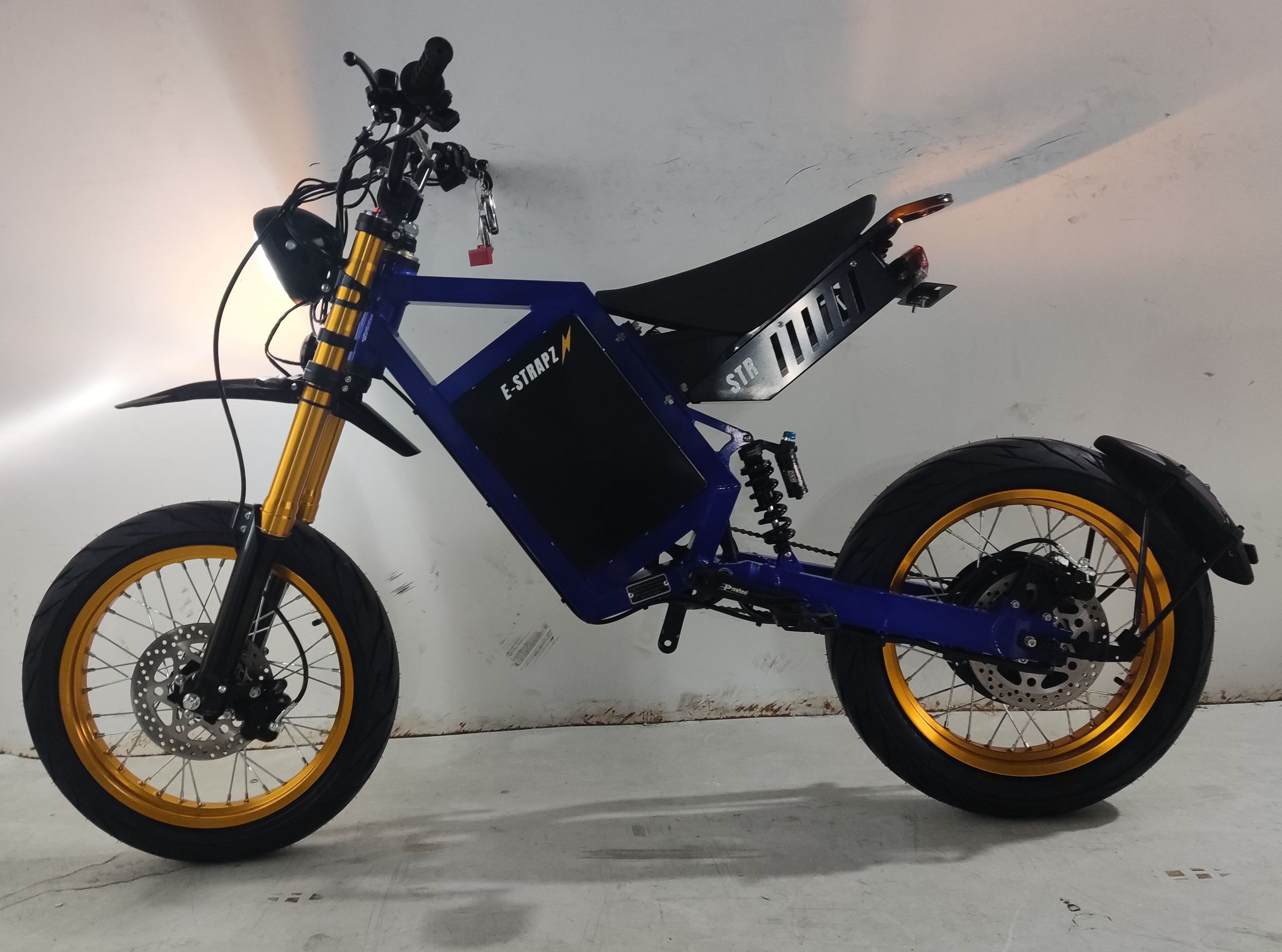 E-STRAPZ Cyclone Mk2 / 10,800w STR Edition – WYRDRYDS