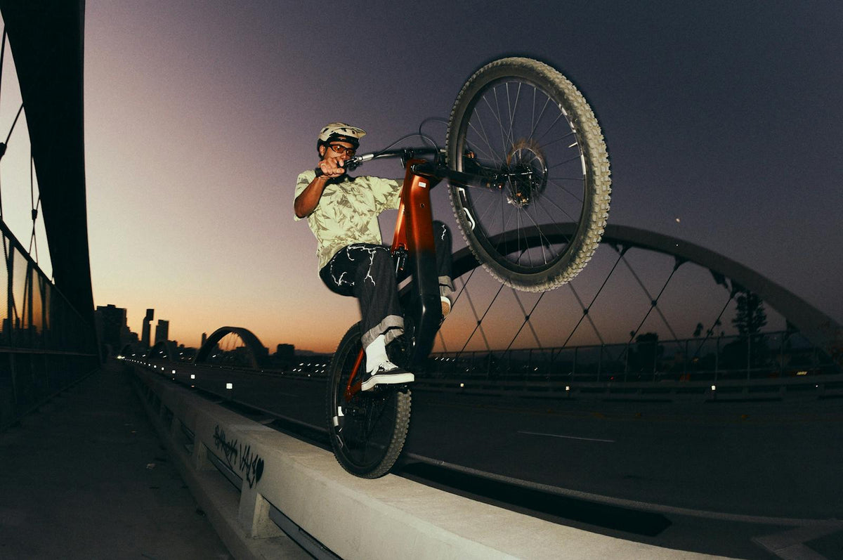 Aventon Current LTD Electric Mountain Bike — official gallery photo 8