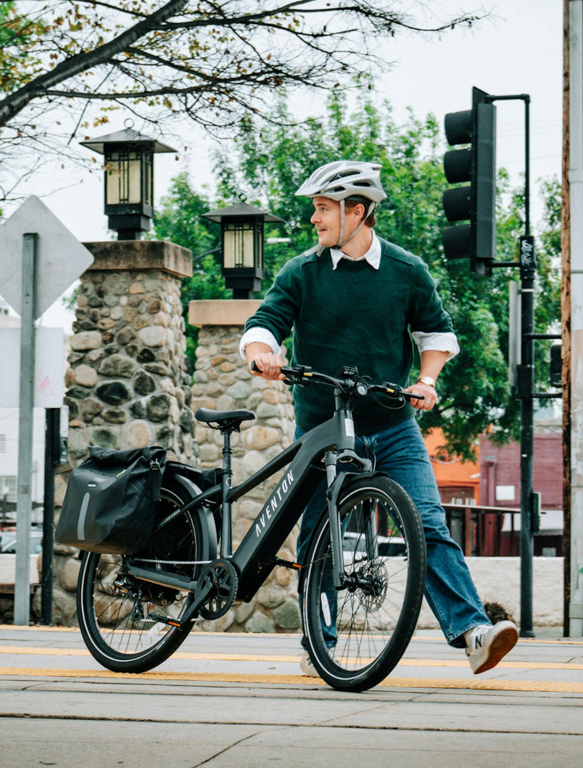 Aventon Level 4 REC Electric Bike — official gallery photo 27