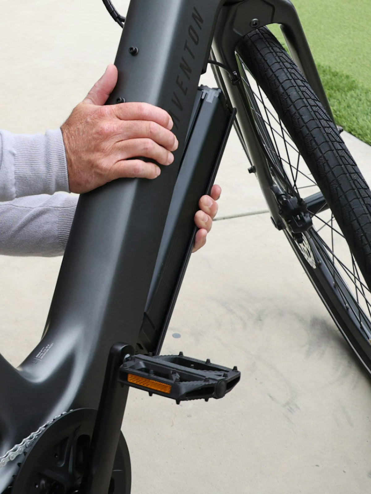Aventon Pace 5 REC Step-Through Electric Bike — official gallery photo 24