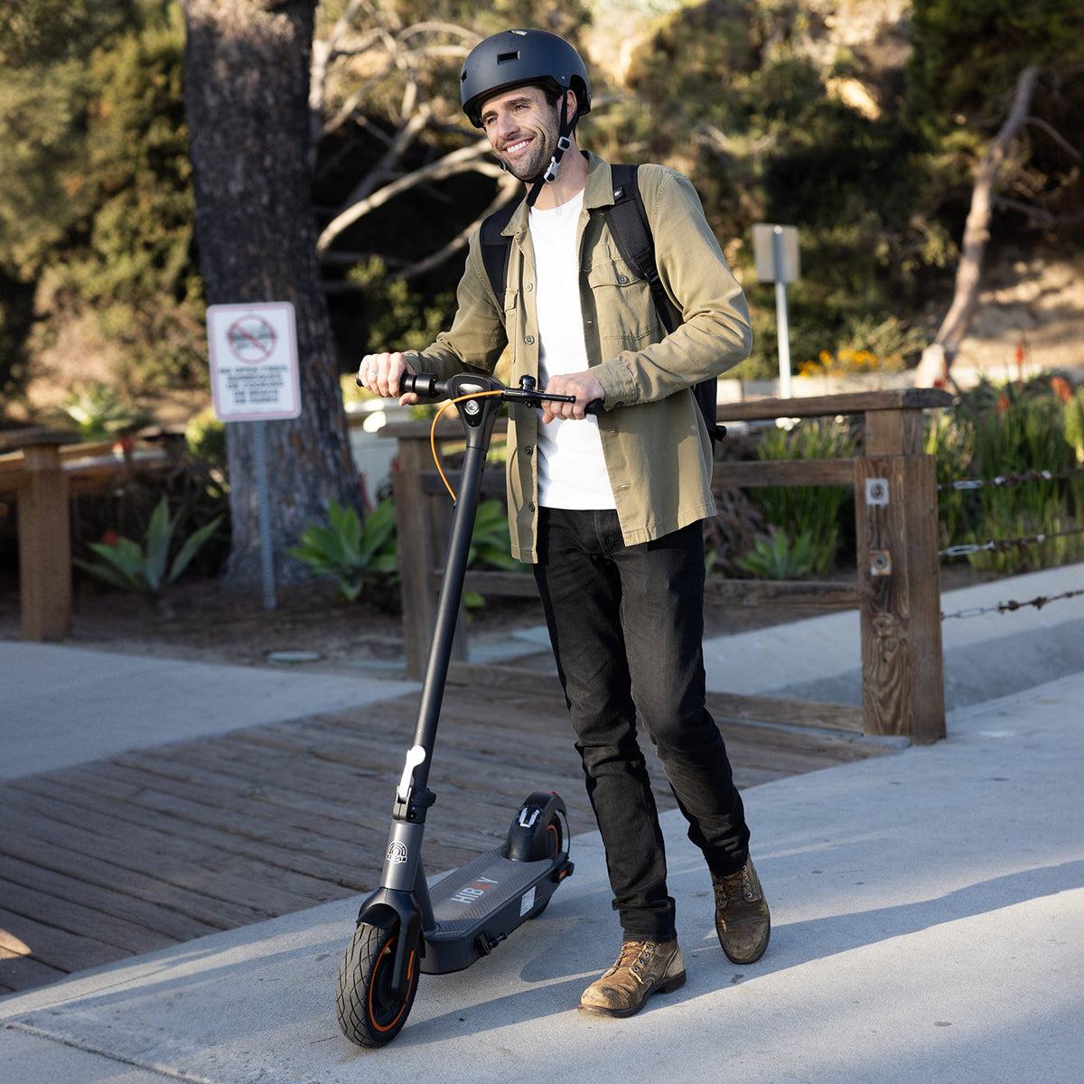 Hiboy S2 MAX Electric Scooter — official gallery photo 3